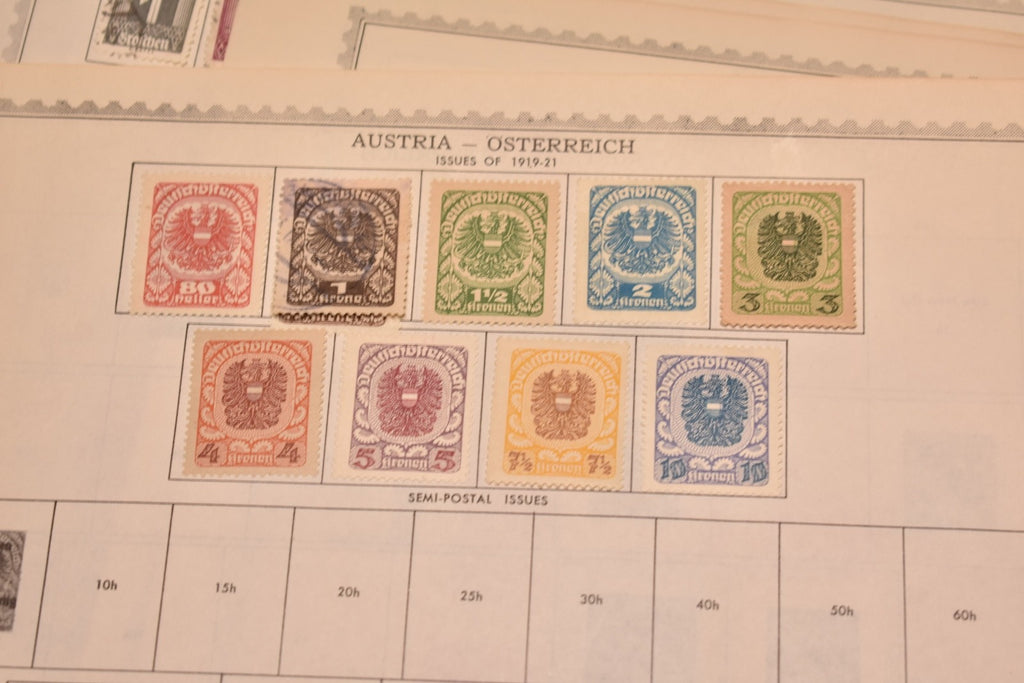 AUSTRIA - STRONG MINT AND USED COLLECTION ON ALBUM PAGES - BIN GAB