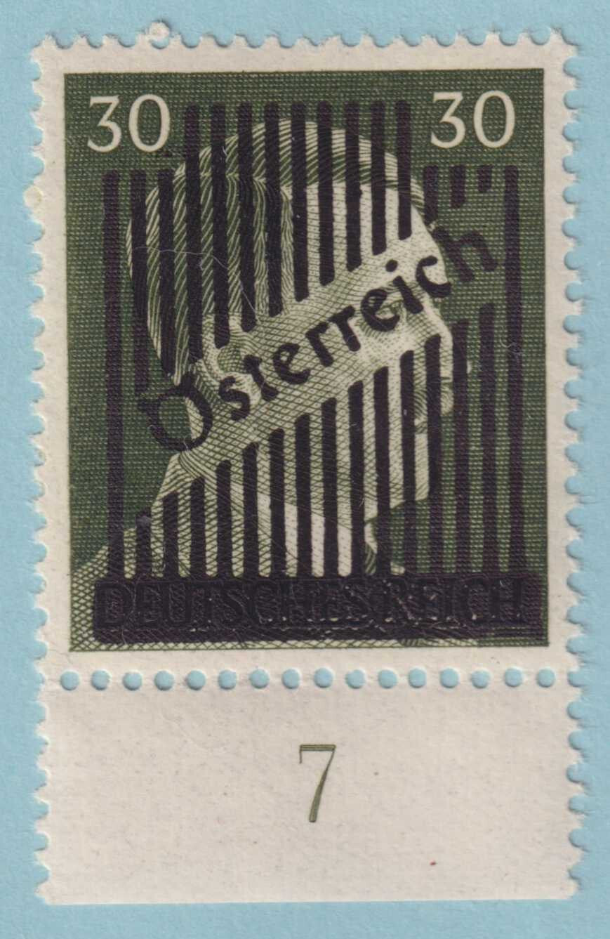 AUSTRIA 403  MINT NEVER HINGED OG ** NO FAULTS VERY FINE! - QLJ