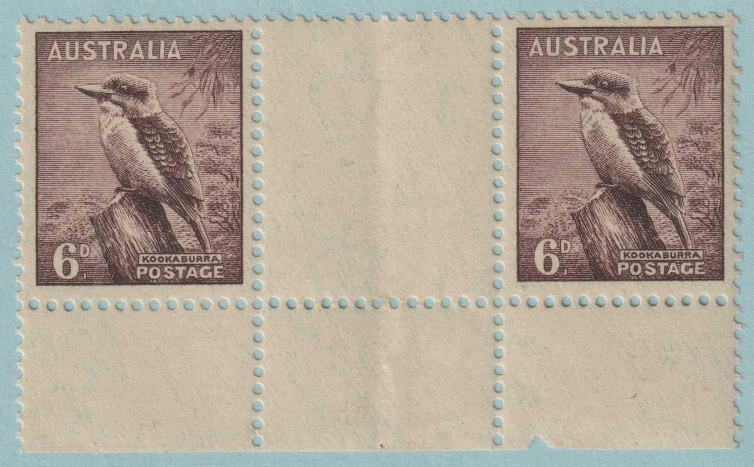 AUSTRALIA 173a  MINT NEVER HINGED OG ** GUTTER PAIR - PERF 13.5 X 14 - S315